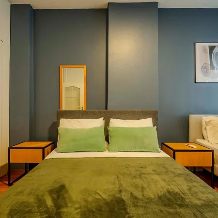 Spacious 5br Sea View With Balcony & Elevator Appartement *
